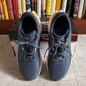 Saucony Endorphin Speed 4, Women’s 9, Dusk Bleu/Peel (grey/orange)